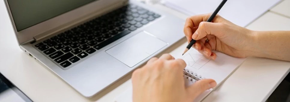 Escriure a internet: Els secrets de la redacció digital