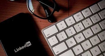 Ús de la IA per a LinkedIn